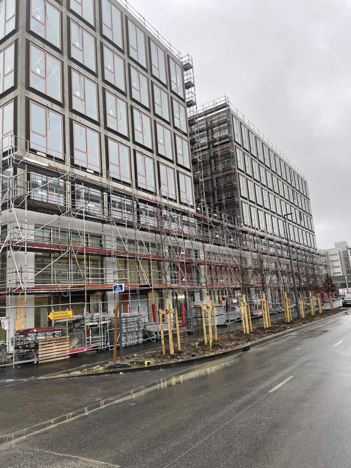 Échafaudage temporaire pour travaux majeurs, Île-de-France