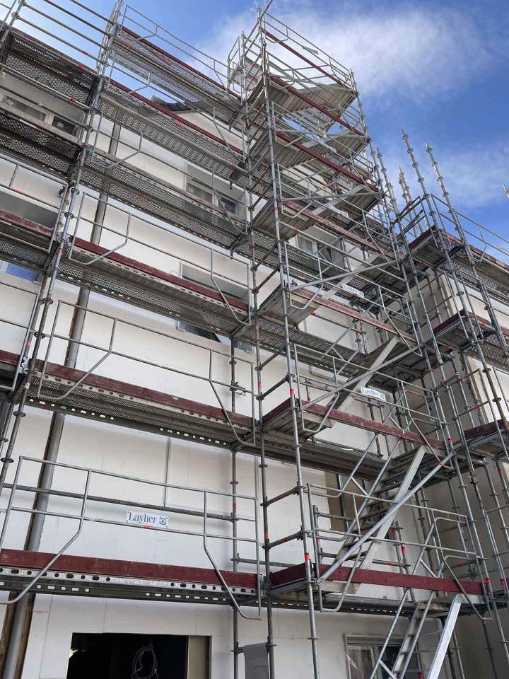 Location d'échafaudage avec escaliers, Île-de-France